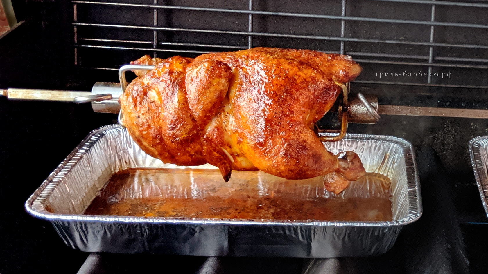 Курица-гриль на вертеле в духовке